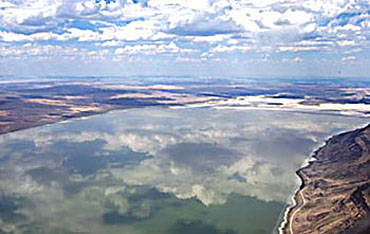 Lake abert